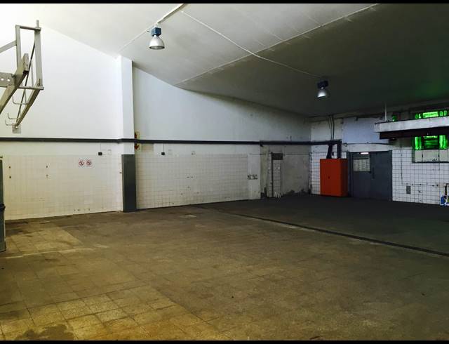 588M² FACTORY TO LET IN PAARDEN EILAND